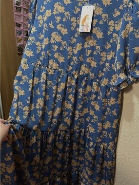 Unbranded Blue Floral Tiered Maxi Dress with Cream Floral Print